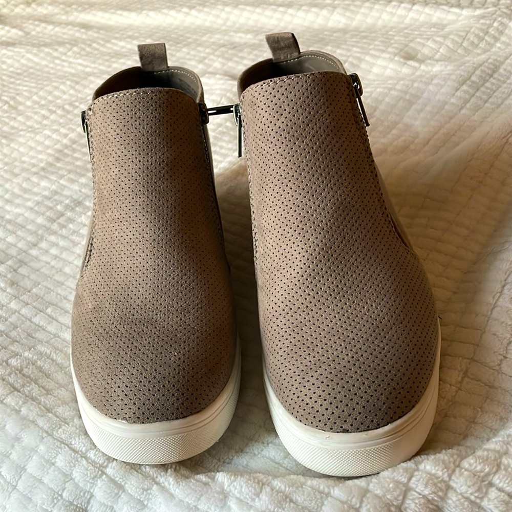 Wedges/booties